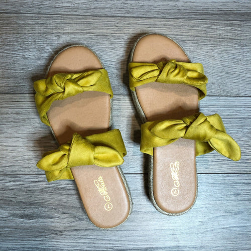 From The Bow, To The Floor Sandals-Shoes-The Gray Barn Boutique, Templeton Massachusetts