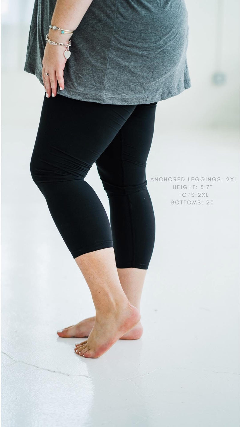 Black Capri Leggings with Pockets