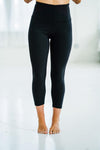 Black Capri Leggings with Pockets
